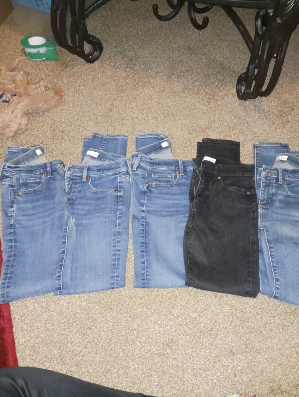 LOFT Skinny Jeans in Light Blue and Black, Bundle Of 5 Pair Size 00